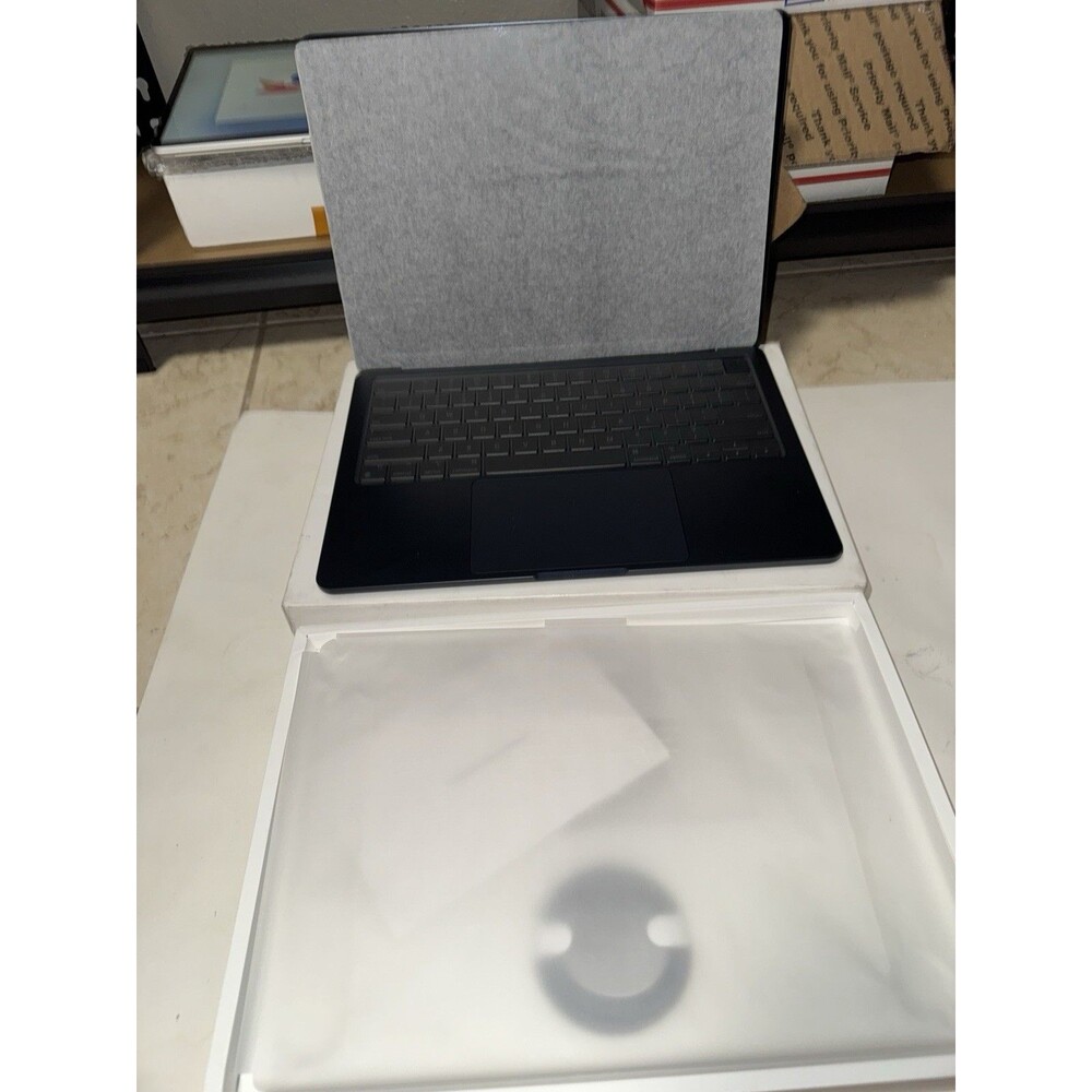 Apple MacBook Air 13inch 2024 M3 16GB RAM 256GB Storage MidNight.